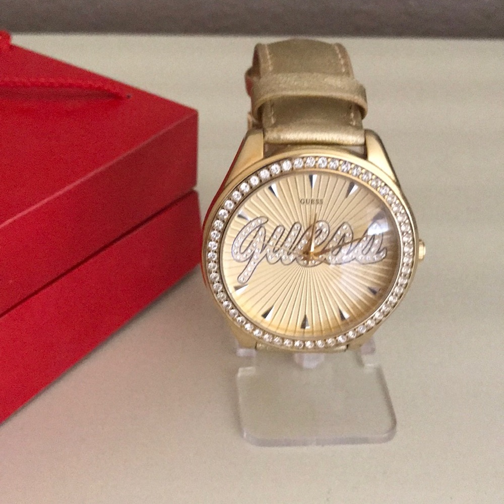 Guess Watch